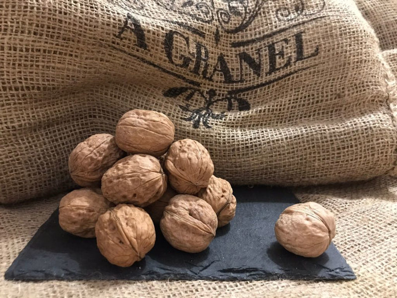 Nuez con cáscara a Granel en Madrid