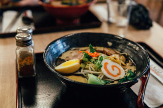 Ramen de despensa: shiitake, wakame y tallarines de quinoa