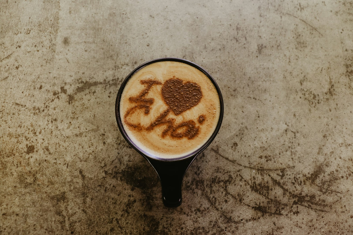 Chai latte casero: especias de verdad, cero jarabes